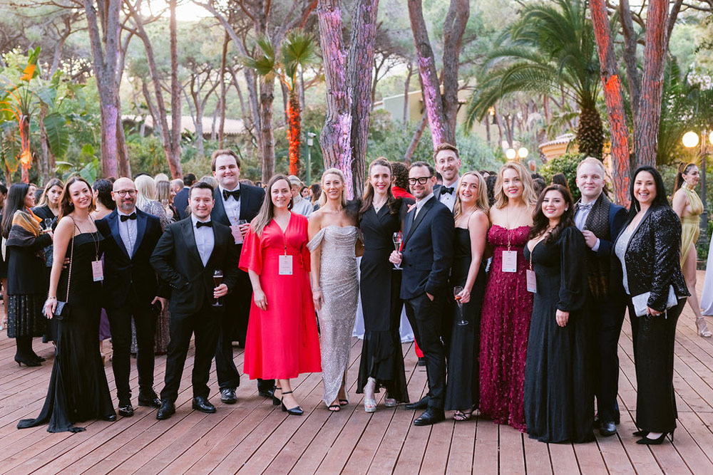 PLE-Amour-Team.jpg